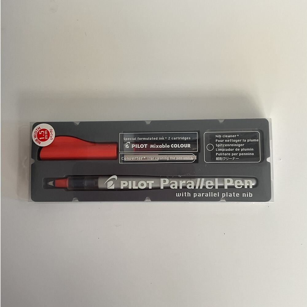 NEW PIlot Parallel Calligraphy Fountain Pen Medium 1.5mm Black & Red Ink